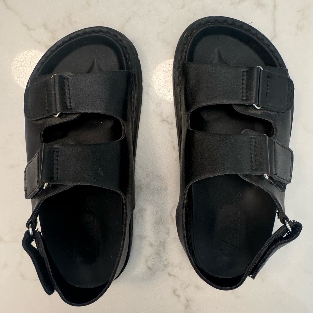 Zara kids black leather, gladiator sandals, size 11.5C (Zara size 29)